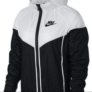 Nike windbreaker